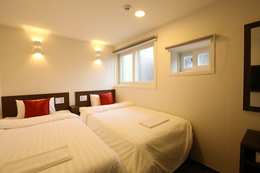 Philstay Dongdaemun Avenue Сеул Экстерьер фото