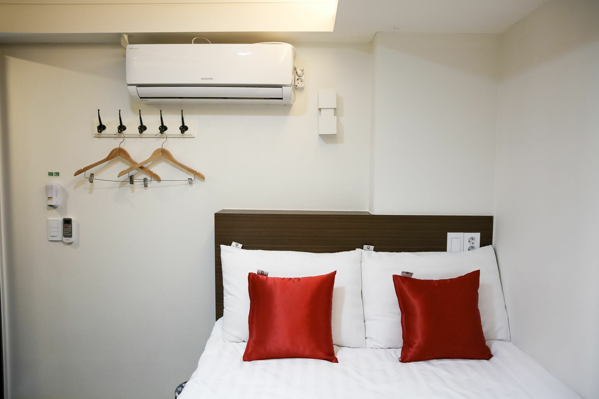 Philstay Dongdaemun Avenue Сеул Экстерьер фото